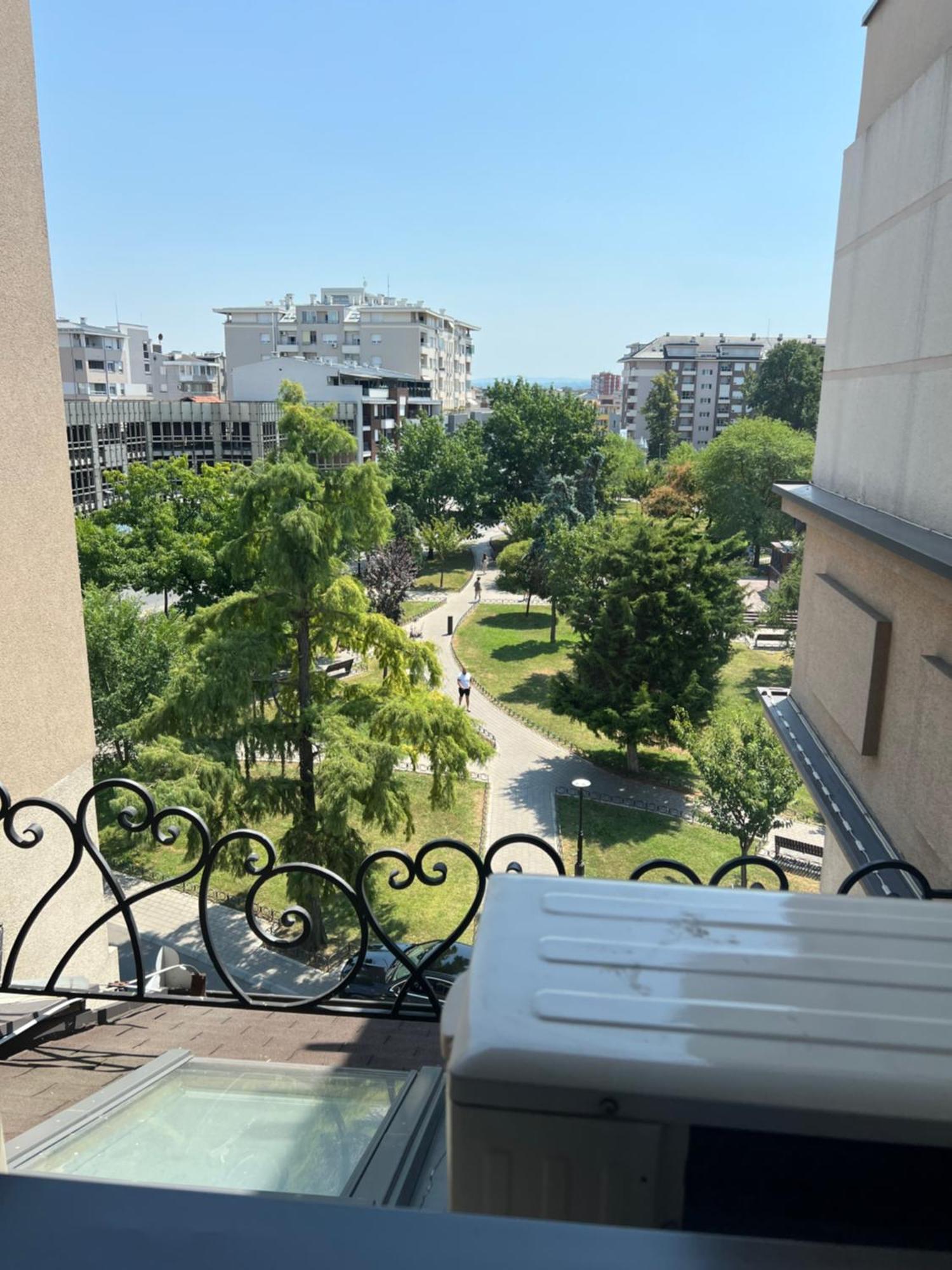 Alo Alo Apartman 6 Крушевац Экстерьер фото